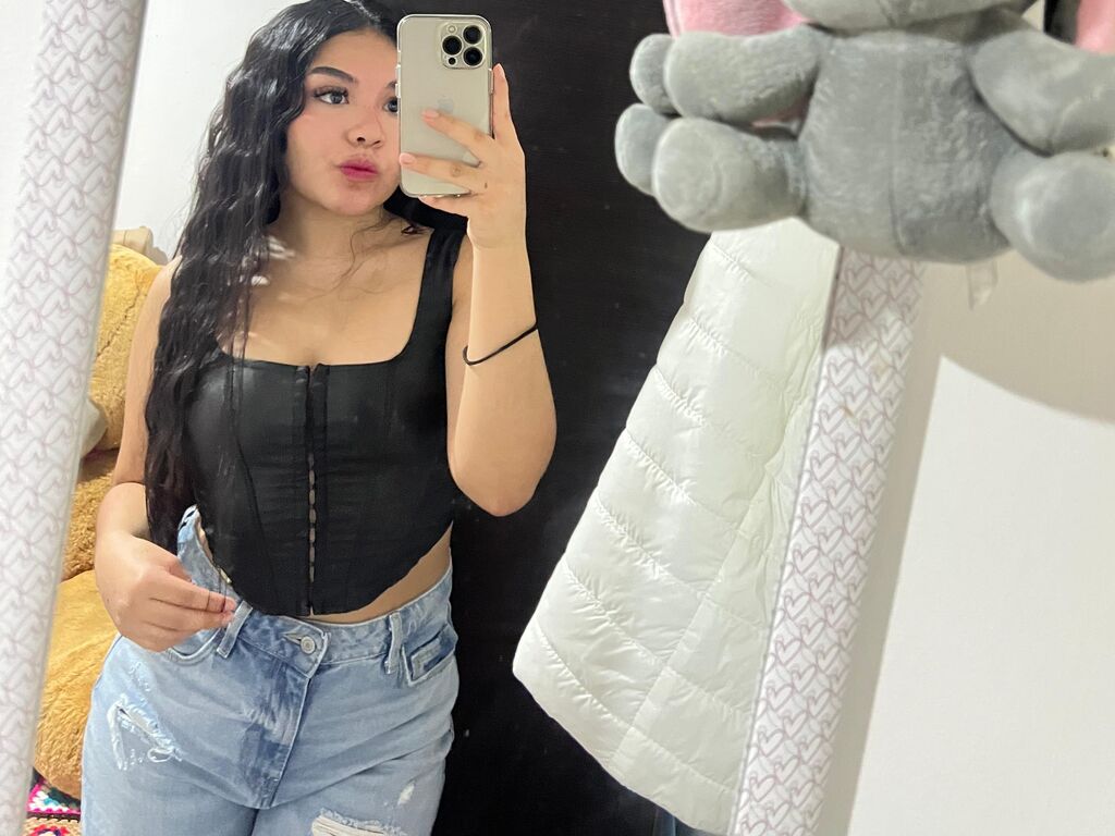 AntonellaRay